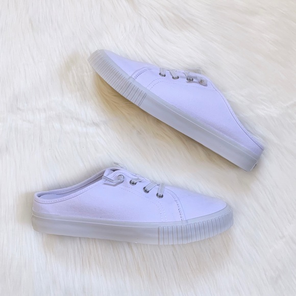 Timberland White Canvas Skyla Bay Mule Sneakers - Picture 6 of 7